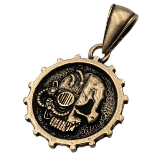 Кулон Адептус Механікус