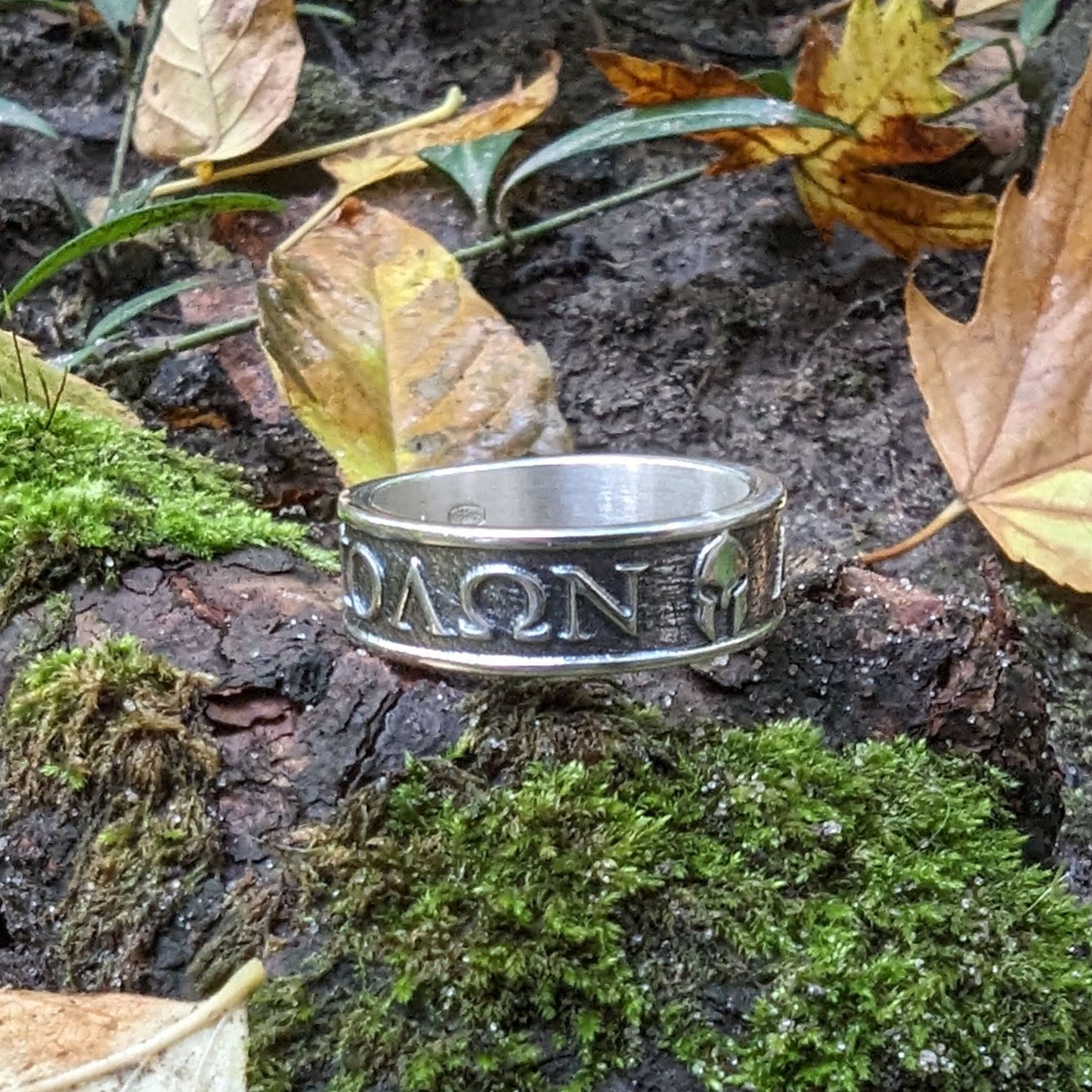 Перстень Molon Labe