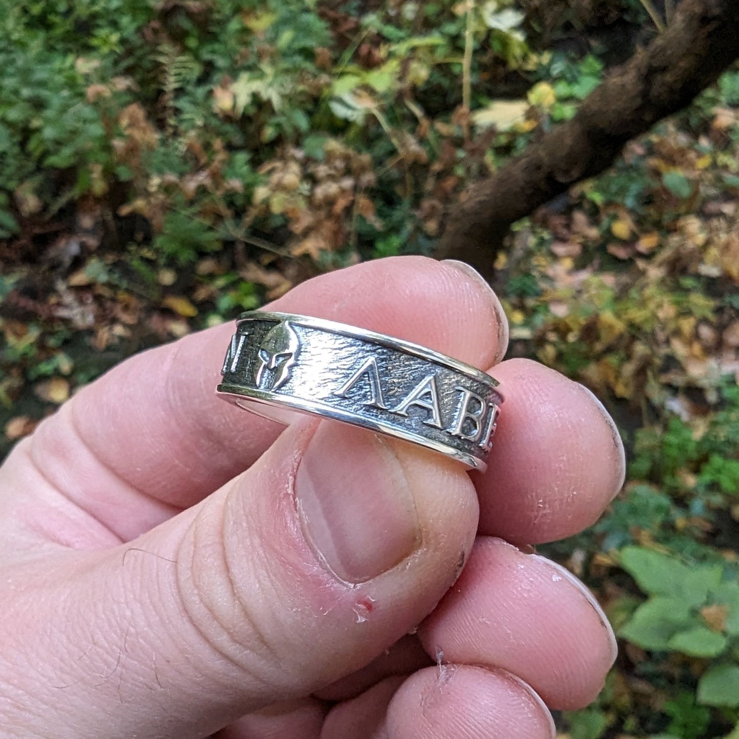 Перстень Molon Labe
