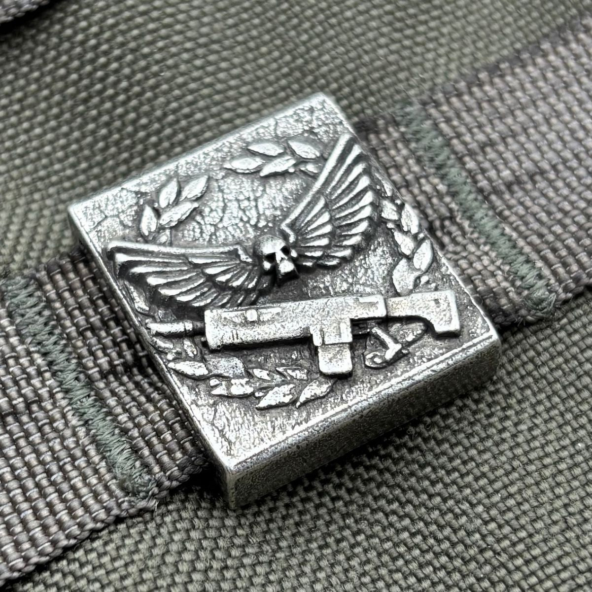 Астра Мілітарум молле кліпса