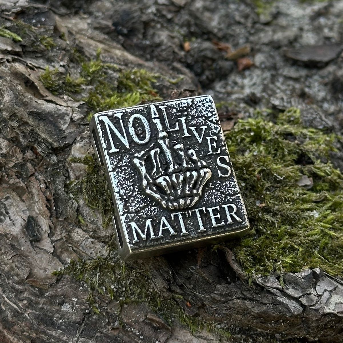 No lives matter молле кліпса