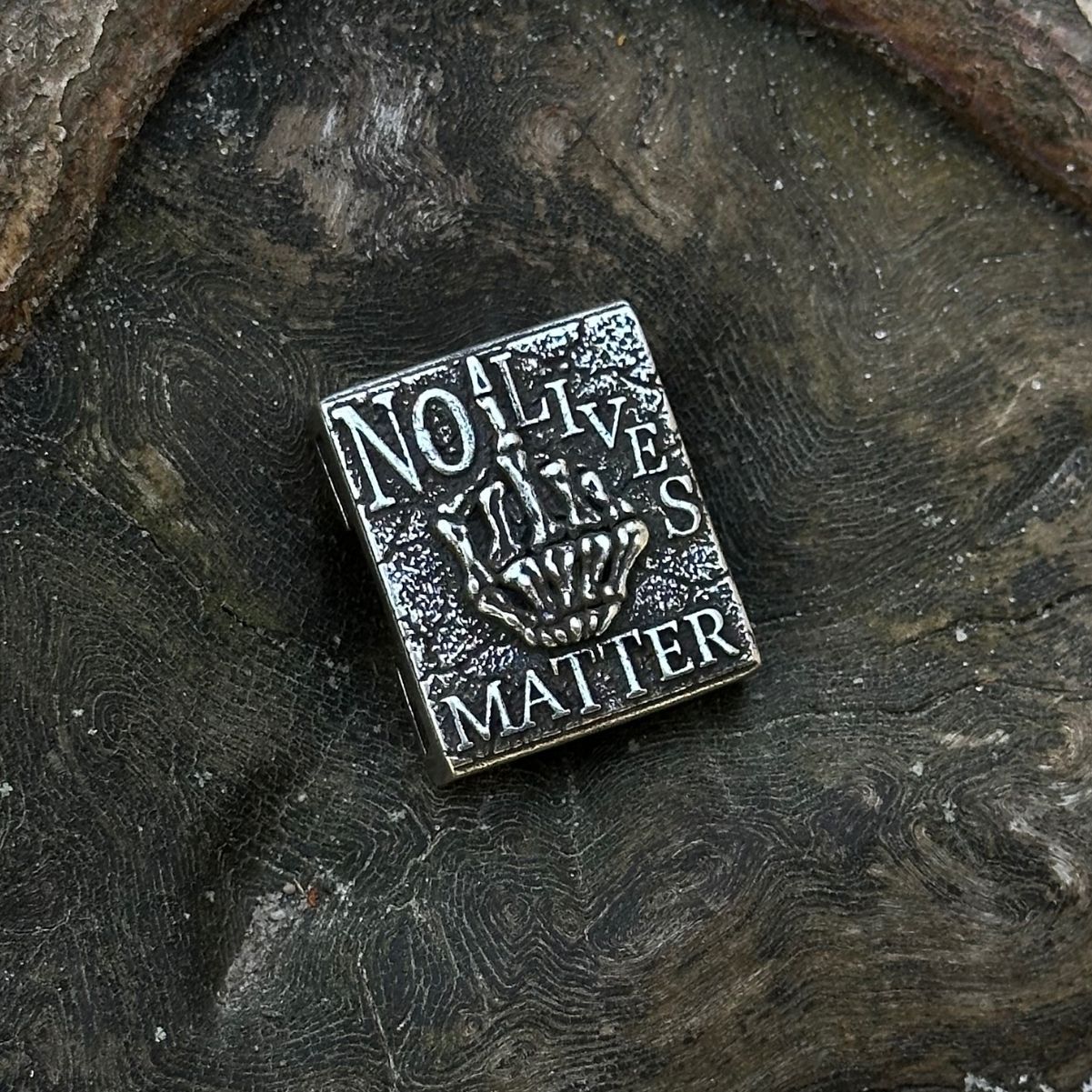 No lives matter молле кліпса