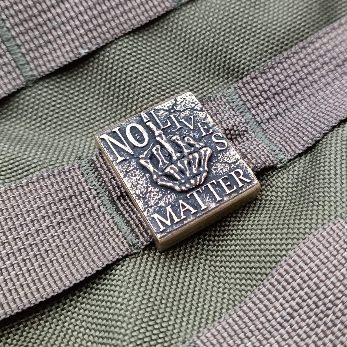 No lives matter молле кліпса