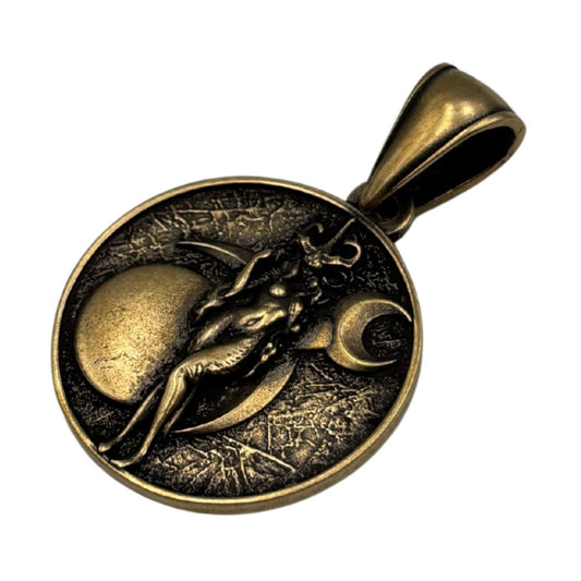 Кулон Слаанеш