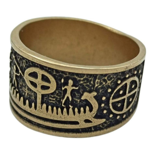 Каблучка з скандинавським петрогліфом