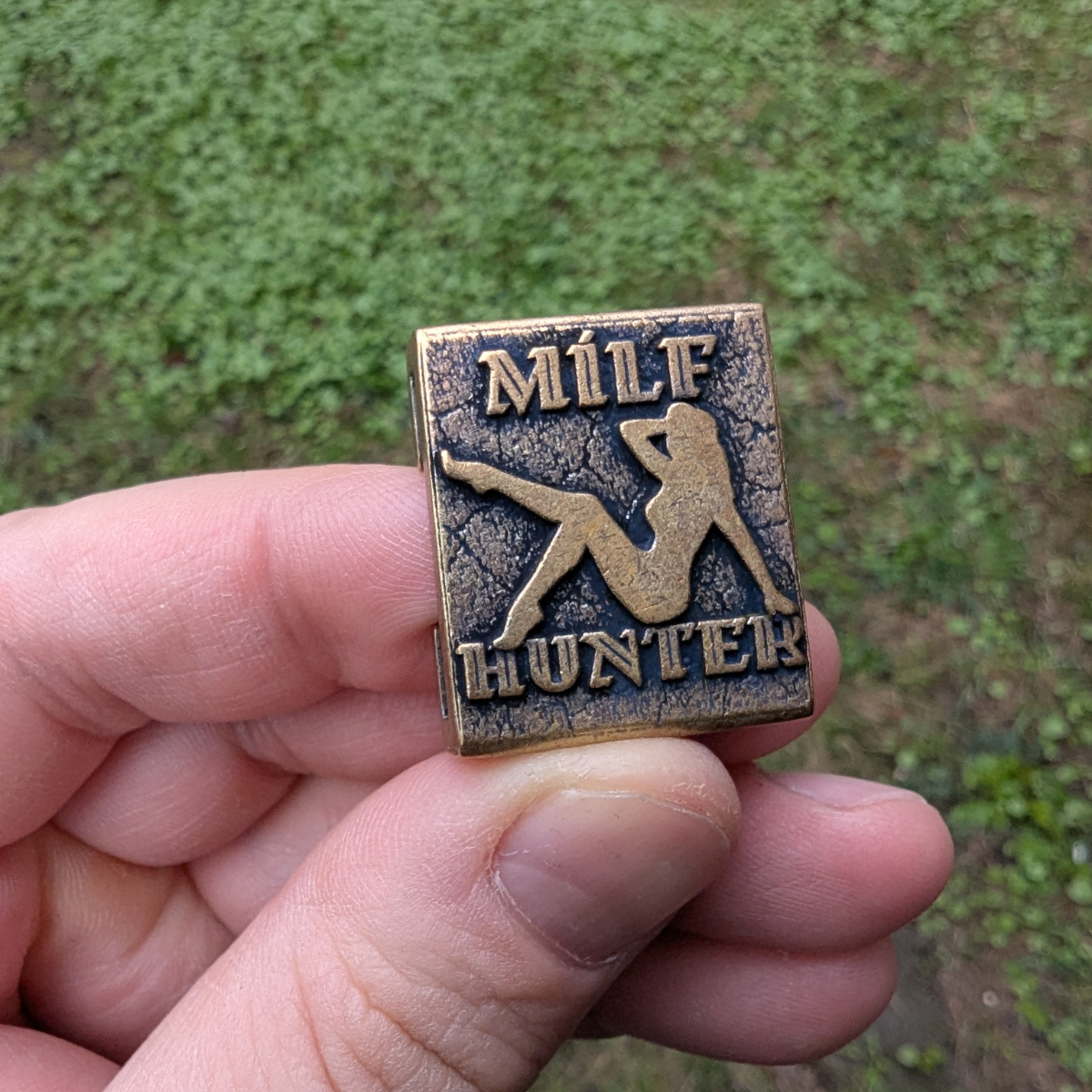 Молле кліпса MILF hunter