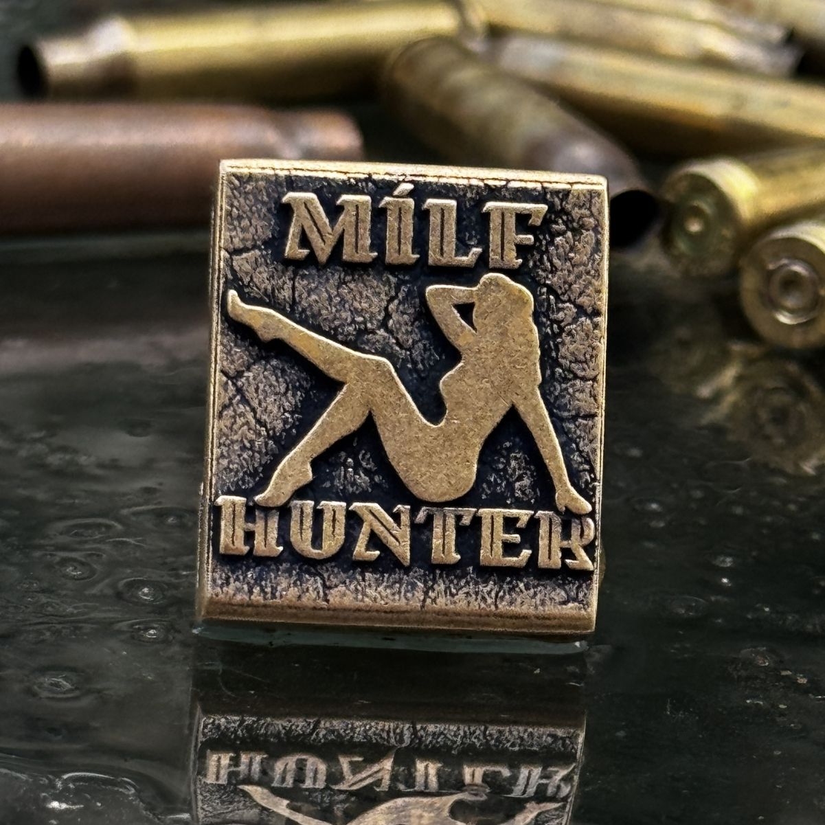 Молле кліпса MILF hunter