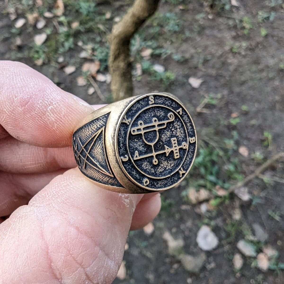 Перстень з сигілою Сабнока з бронзи   