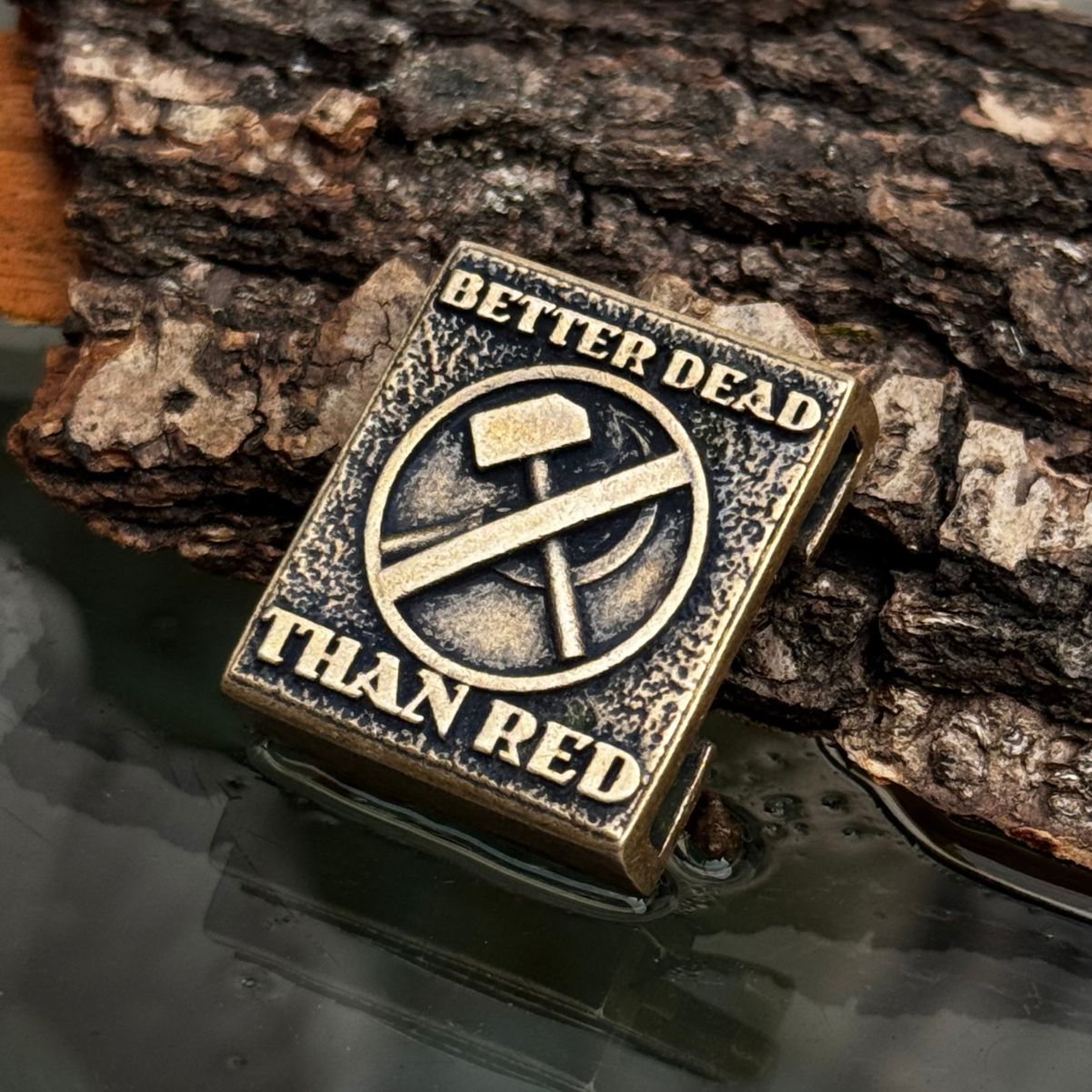 Молле кліпса Better Dead Than Red