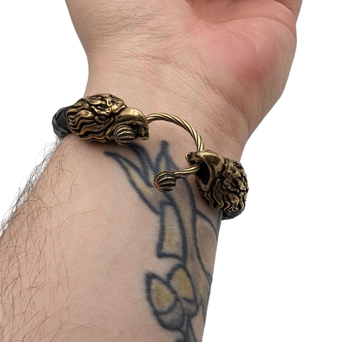 Шкіряний браслет з головами орлів