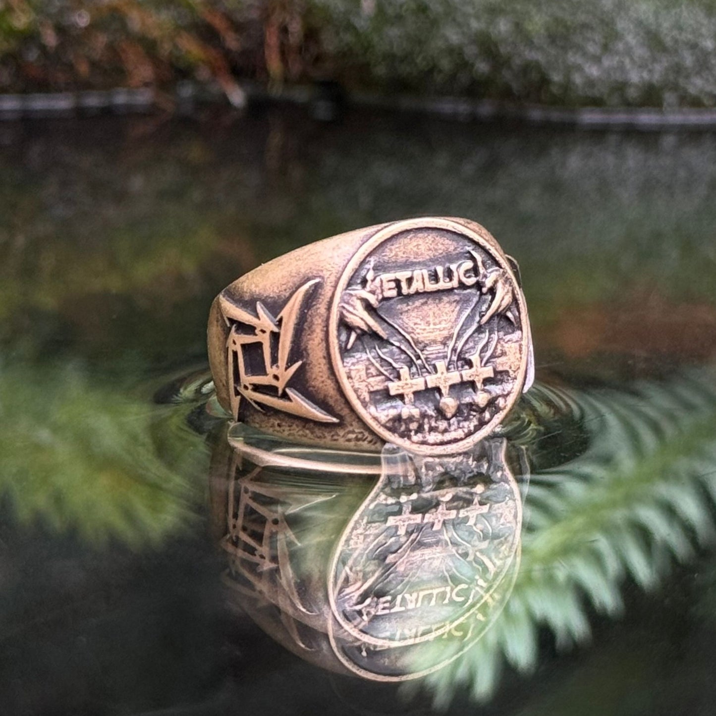 Перстень Металіка