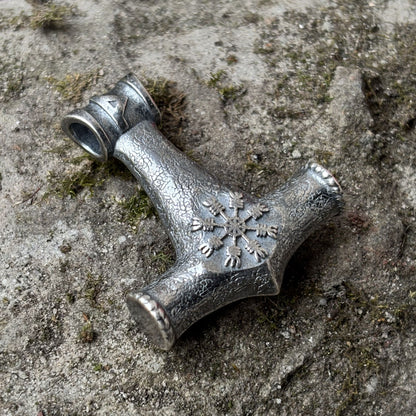 Підвіска вікінга Мйольнір з рунами
