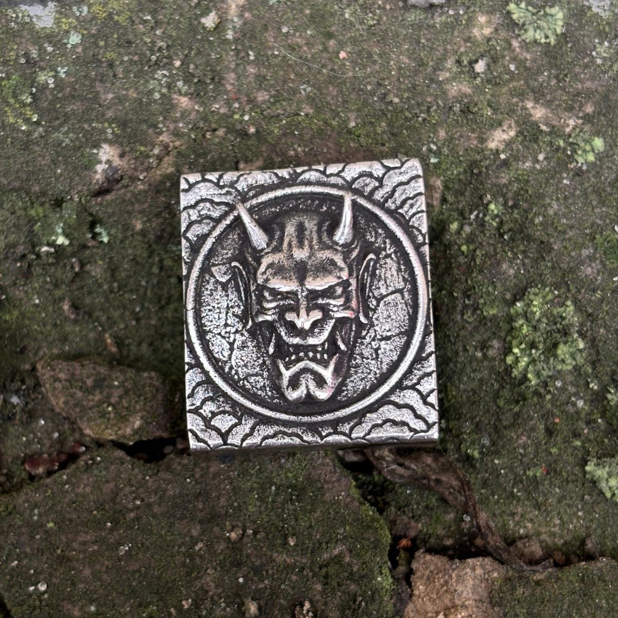 Молле кліпса Маска Оні