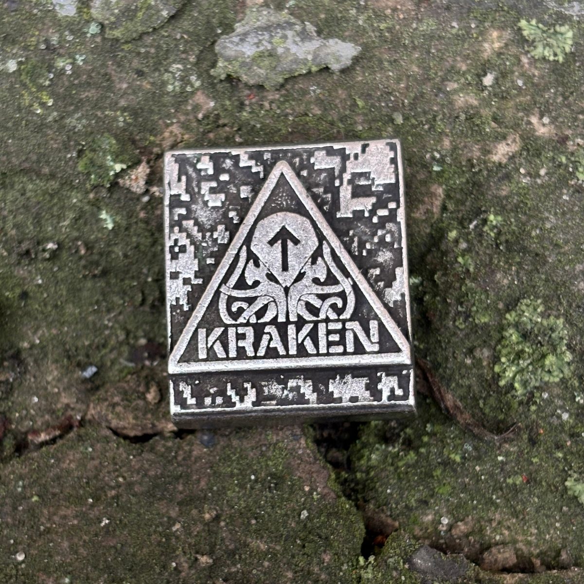 Кракен молле кліпса