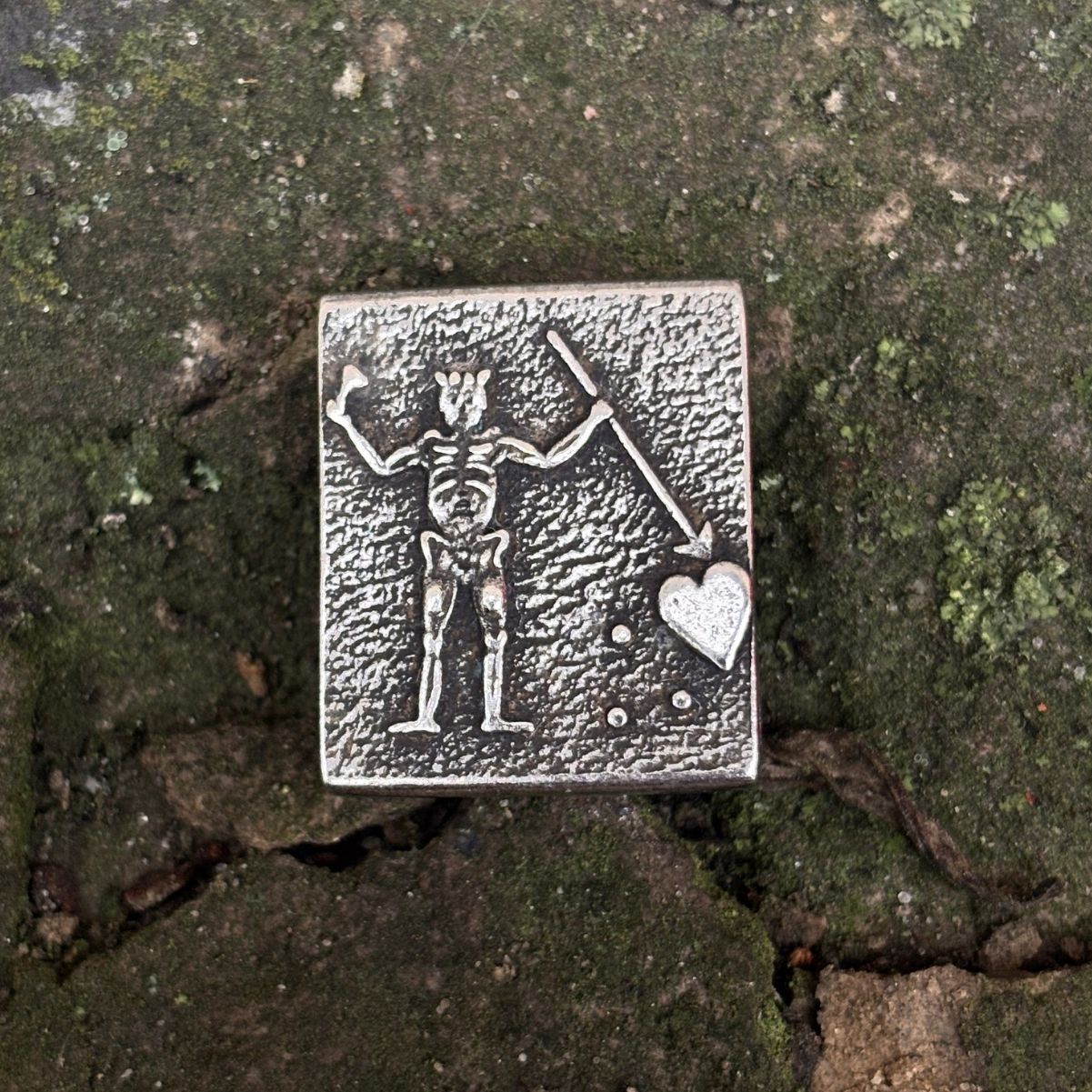 Молле кліпса Чорна Борода