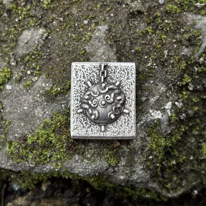 Морська міна молле кліпса