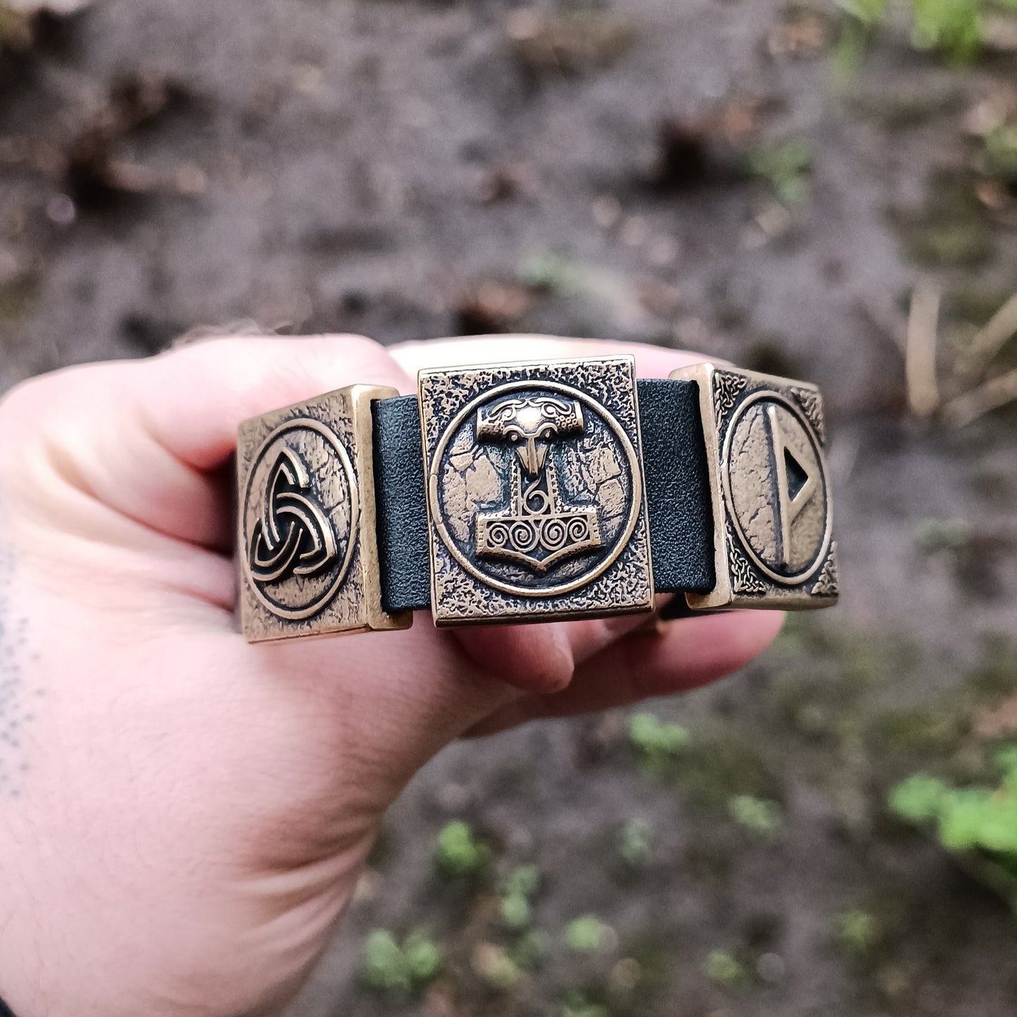 Шкіряний браслет Мйольнір