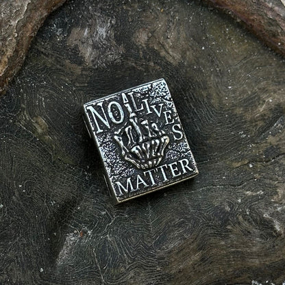 No lives matter молле кліпса