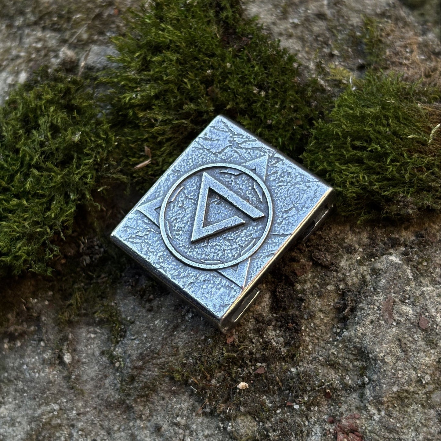 Молле кліпса Аксій