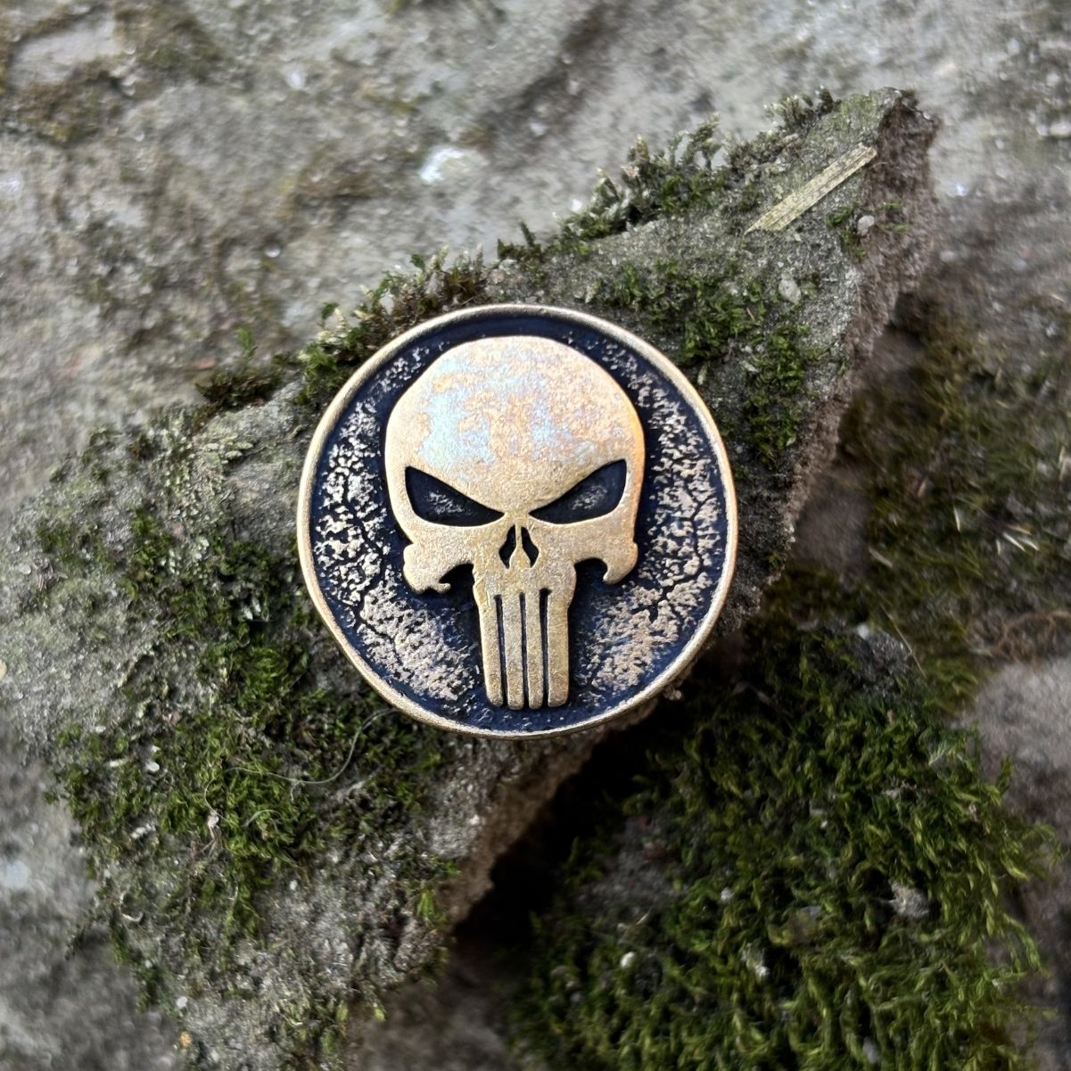 Punisher Каратель намистина для паракорду