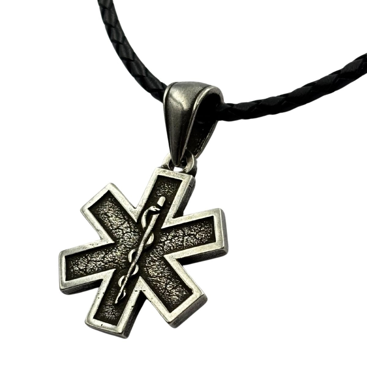 Кулон Медик