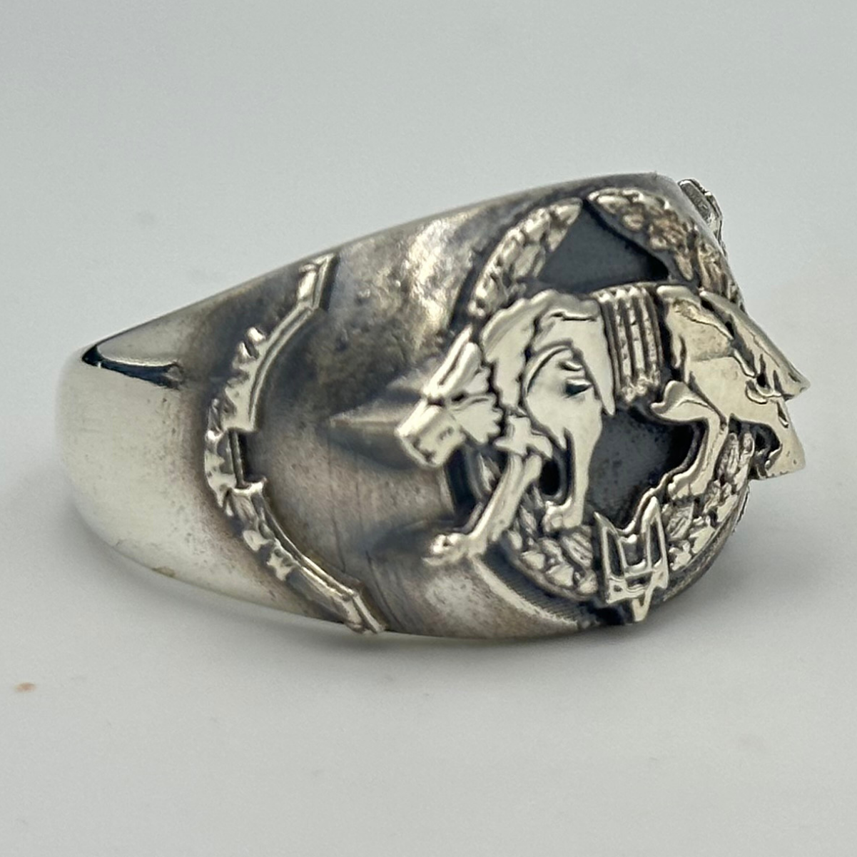 Український армійський перстень з вовком ССО