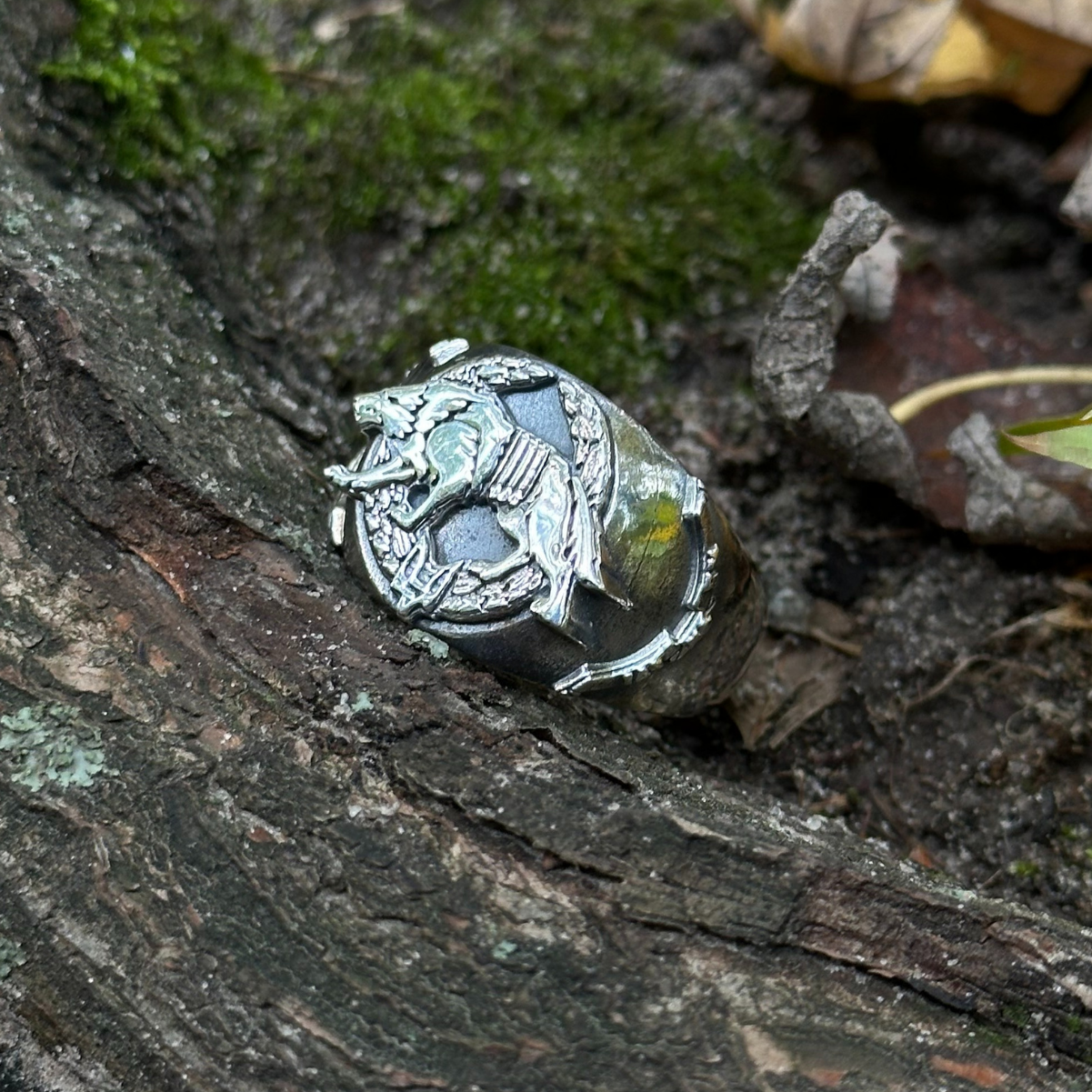 Український армійський перстень з вовком ССО