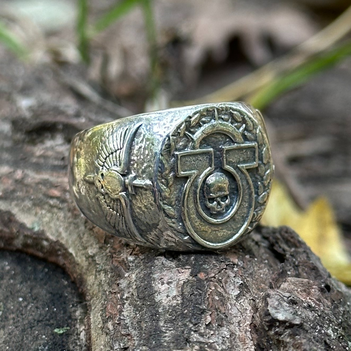 Перстень Ультрамарини