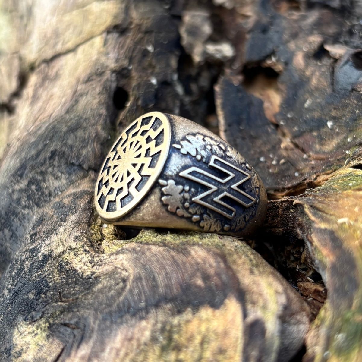 Перстень Чорне Сонце