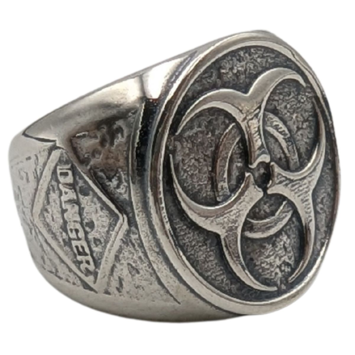 Перстень Biohazard